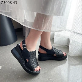 DÉP SANDAL ĐẾ XUỒNG si 139k/1 đôi