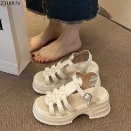 Sandal hot hit Si 150k/1 đôi