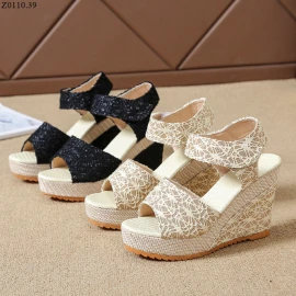 SANDAL ĐẾ XUỒNG PHỐI REN si 103k/1 đôi 