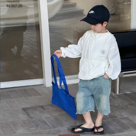 ÁO KHOÁC NHÀ AMBB KIDS-sỉ  Sz 90-150 : 200k                   Sz 160 : 218k 