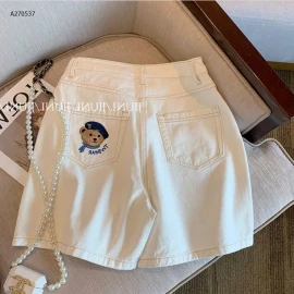 QUẦN SHORT TRẮNG THÊU GẤU BEAR-Sỉ 110k