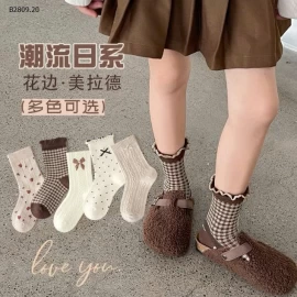 Set 5 đôi tất ren bèo cho bé -Giá sỉ 60k/1 set 5đ