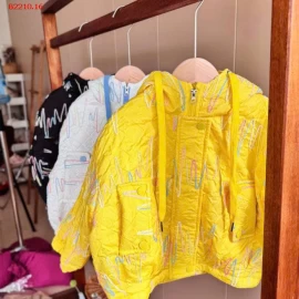 ÁO KHOÁC THÊU HỌA TIẾT BG - Giá sỉ sz 100-130: 247k  sz 140-150: 268k 