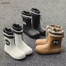 GIÀY ĐI MƯA CHO BÉ - Giá sỉ  size : 28/29 - 34/35 : 135k  size : S M L : 145k