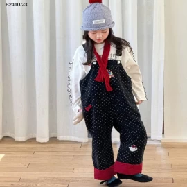 SET ÁO KITTY MIX QUẦN YẾM CHẤM BI-Giá sỉ  áo thun: 160k  yếm: 240k 