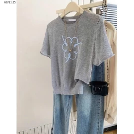  ÁO HOẠ TIẾT HOA  sỉ 140k