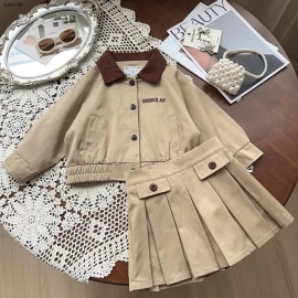 SET BỘ ÁO KHOÁC PHỐI CHÂN VÁY CHO BG1-Giá sỉ mẫu 1 giá 270k mẫu 2 giá 260k mẫu 3 giá 220k