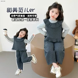 Bộ đồ denim 3 chi tiết mùa xuân cho bé gái- giá sỉ  mẫu xám giá 265k mẫu xanh denim  giá 282k