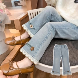Quần Jeans Hoa và trái tim Cho Bé Gái - giá sỉ 205k