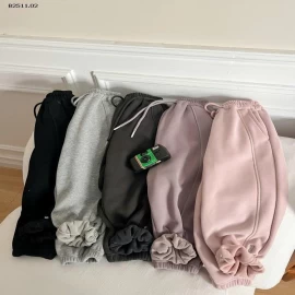 Quần dài Elmo Baby cho bé gái, dáng rộng NHÀ AMBB- Giá sỉ  sz 90-150: 194k  sz 160: 210k  sz 170 : 230k