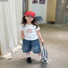 SET ÁO PHÔNG MIX QUẦN JEAN AMBB Giá sỉ sz 90-150: áo 98k, quần 185k sz 160: áo 108k, quần 196k  sz 170: áo 115k, quần 213k 