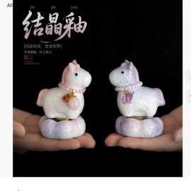 NGỰA SỨ KÈM ĐẾ DECOR XUYNHH   - sỉ 145k