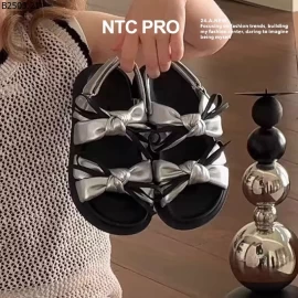 SANDAL QUAI ĐÍNH NƠ BG s ỉ 26-31 ---149k 32-37 --- 159k
