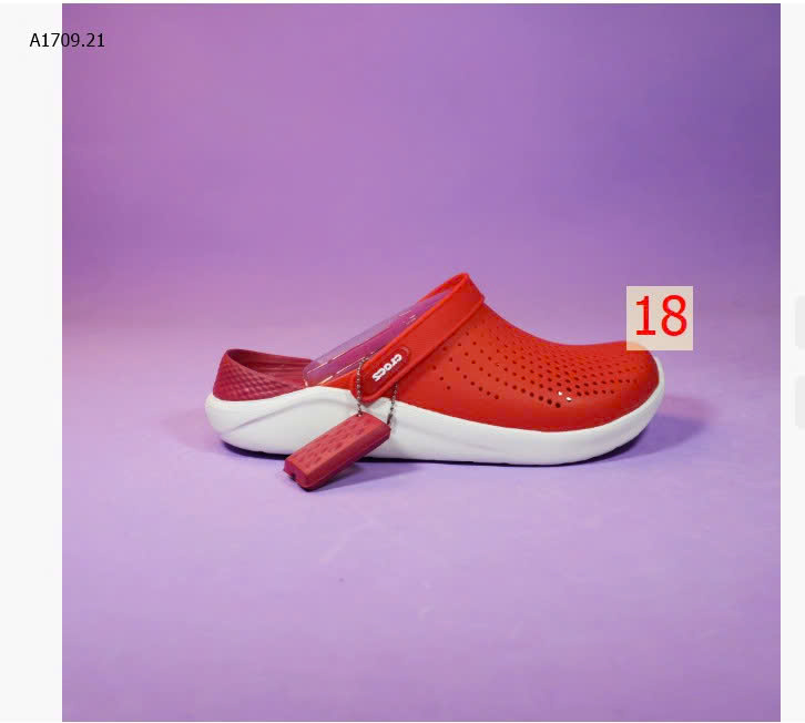 MÀU 18