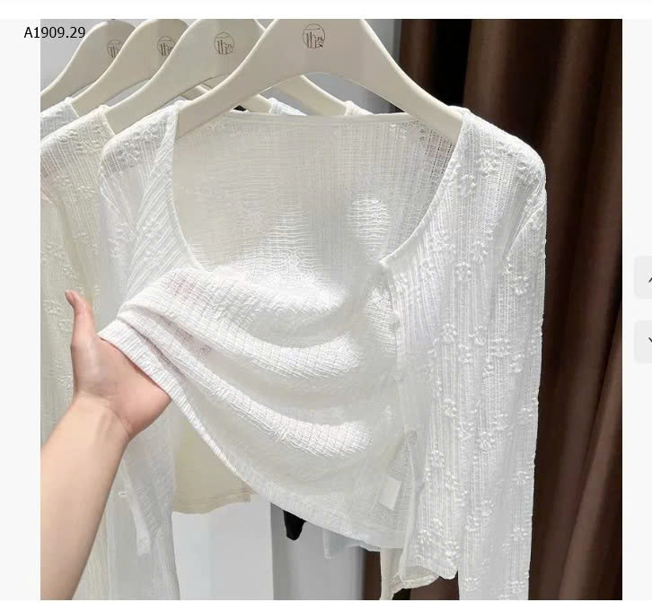 TRẮNG