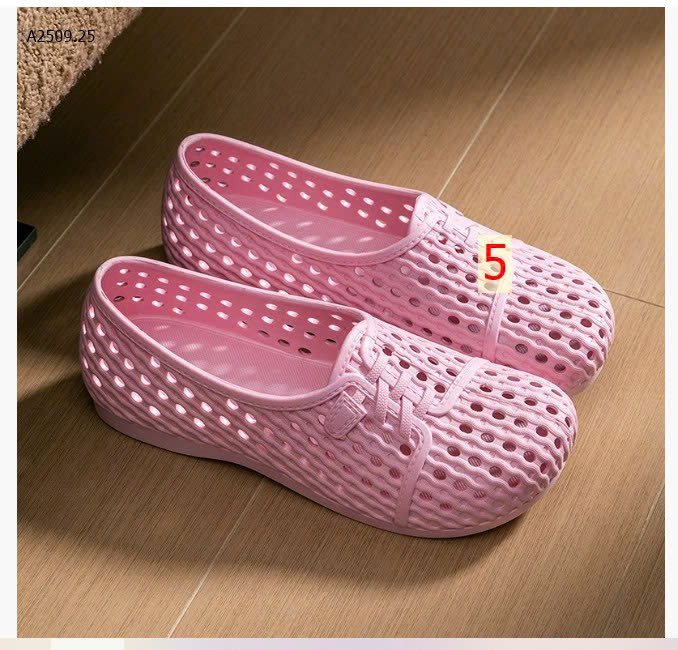 MÀU 5