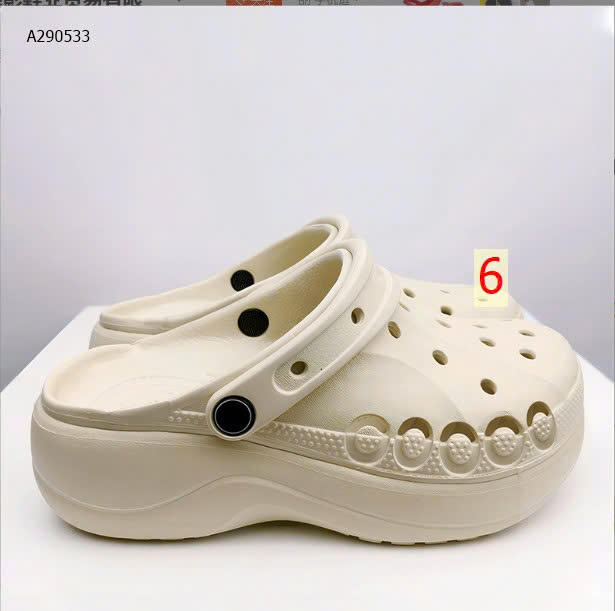 MÀU 6