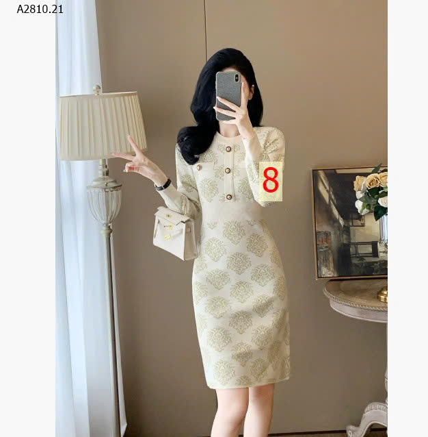 MÀU 8