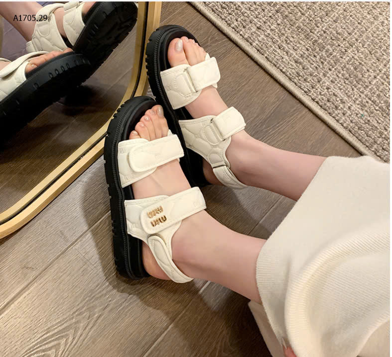 TRẮNG