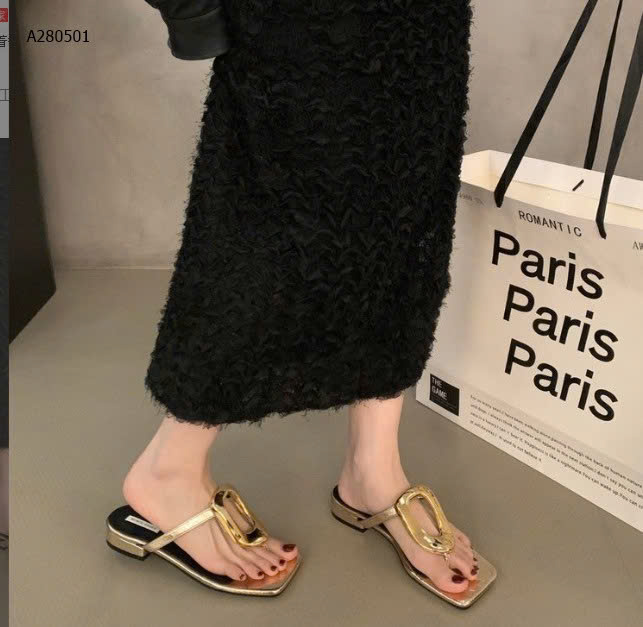 VÀNG