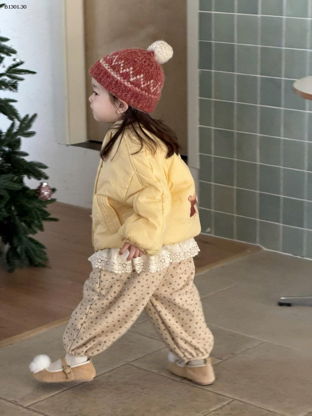 Áo khoác cotton màu vàng (kèm túi)