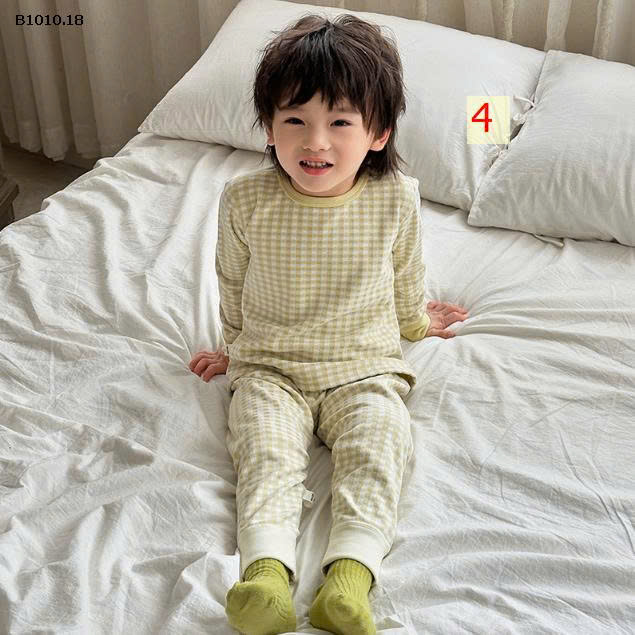 MẪU 4