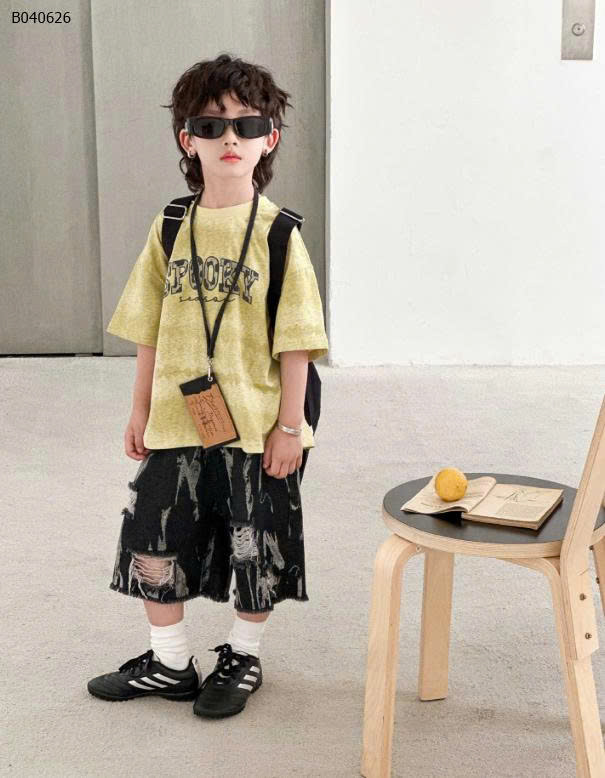 ÁO