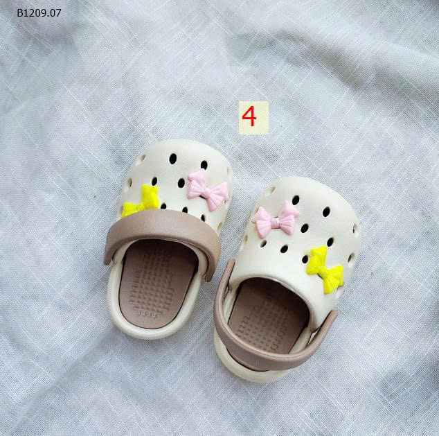 MẪU 4