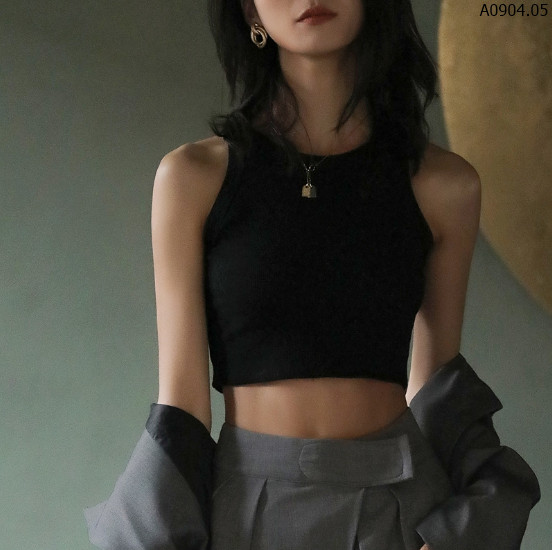 ĐEN CROPTOP