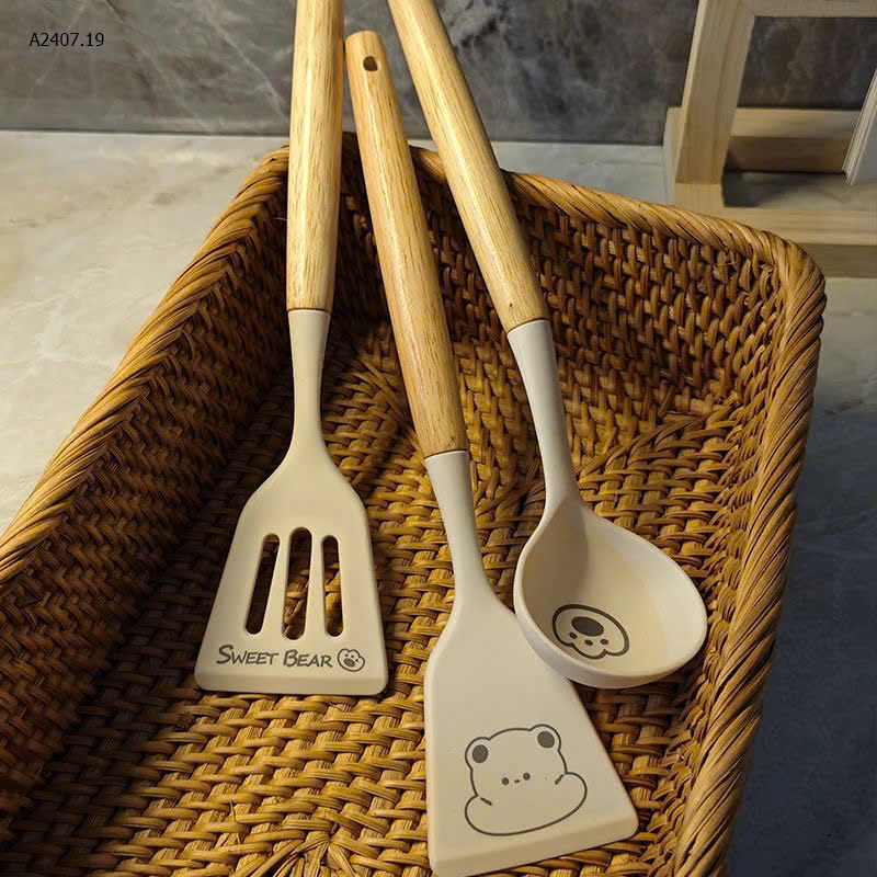 MẪU