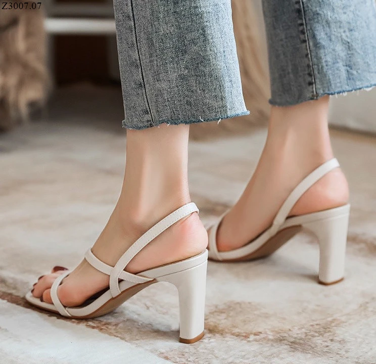 SANDAL QUAI MẢNH SANG CHẢNH  Si 175k/1 đôi