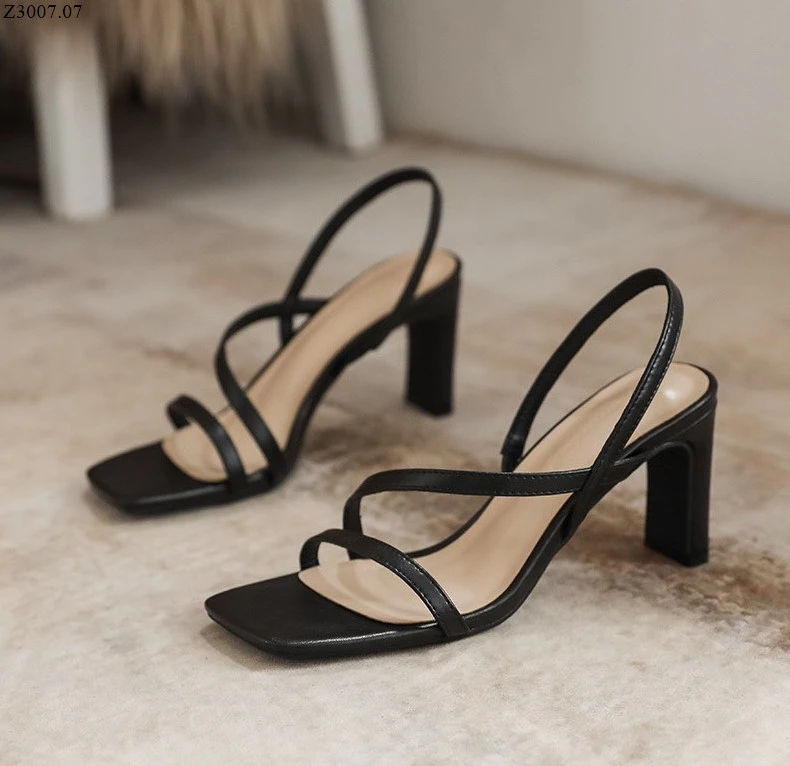 SANDAL QUAI MẢNH SANG CHẢNH  Si 175k/1 đôi