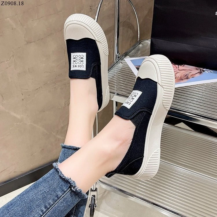 Giày sneaker Si 115k/1 đôi