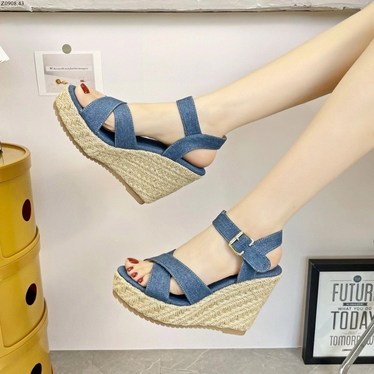 SANDAL ĐẾ XUỒNG QUAI JEANS Si 166k/1 đôi