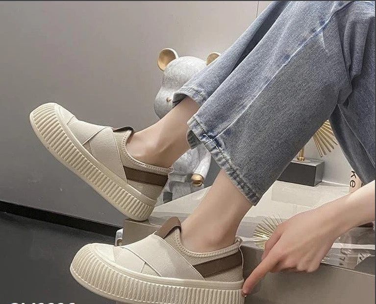 Giày slipon quai chéo nữ Si 127k/1 đôi