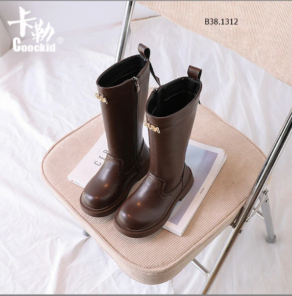 BOOT DÀI CHO BÉ GÁI  - Sỉ Sz 26-30: 160k Sz 31-36: 170k