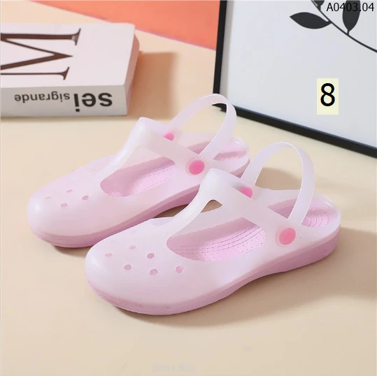 Dép , sandal Crocs sỉ 71k/đôi     