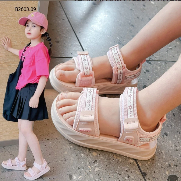 SANDAL QUAI NGANG BÉ GÁI  - Sỉ 26-31: 131k      32-37: 141k      38-40: 155k 