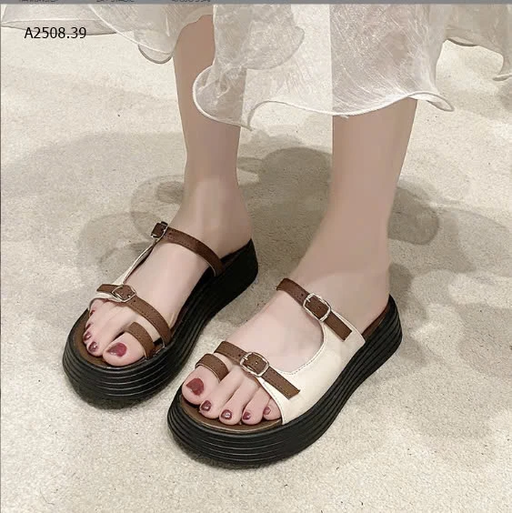 SANDAL XỎ NGÓN NỮ -sỉ 144k/đôi 