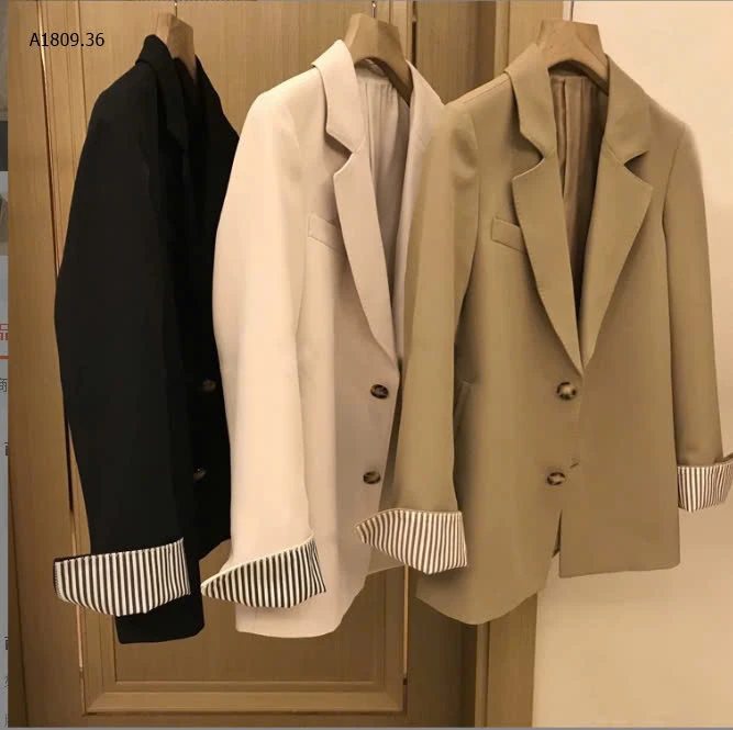 ÁO BLAZER KOREA  TAY LẬTsỉ 165k