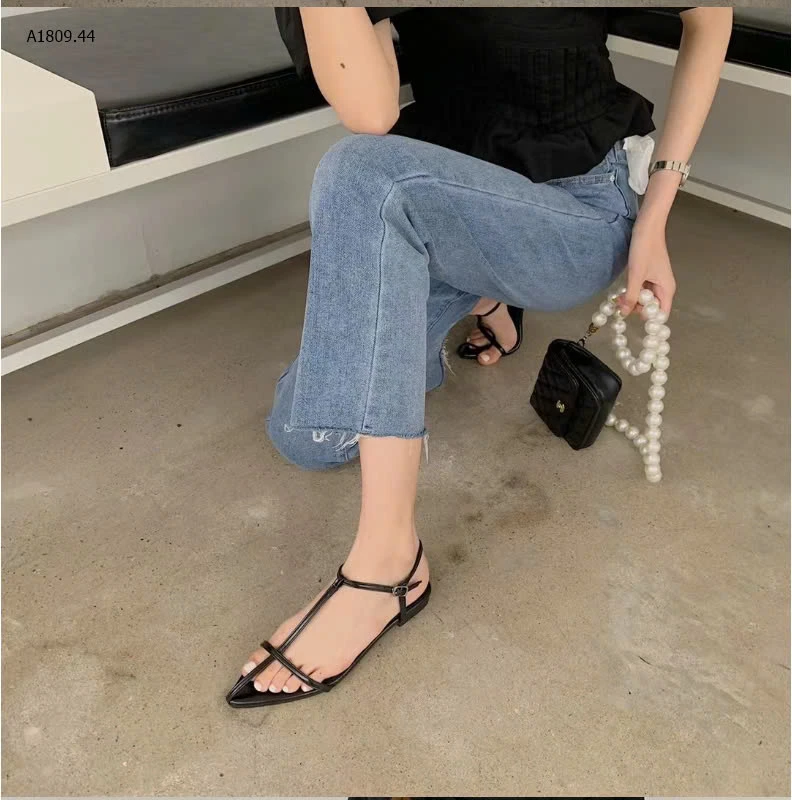 SANDAL QUAI MẢNh sỉ 145k