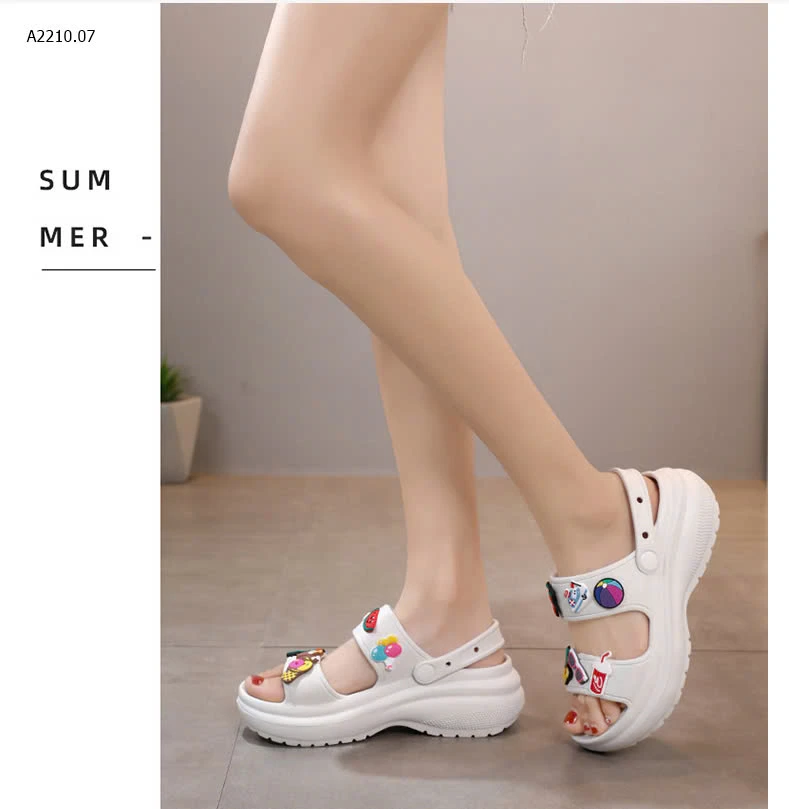 SANDAL KÈM STICKER MẸ VÀ BÉ-sỉ 115k