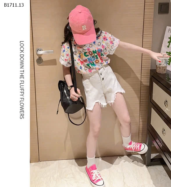 ÁO THUN HOA MIX SHORT JEAN TRẮNG TUA RUA-sỉ Áo : 117k          Quần : 117k           Set : 195k