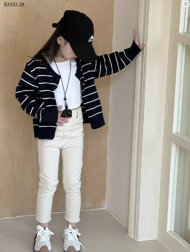 CARDIGAN KẺ MIX VÁY CHUÔNG BG-Giá sỉ như sau Áo : 159k Váy : 175k