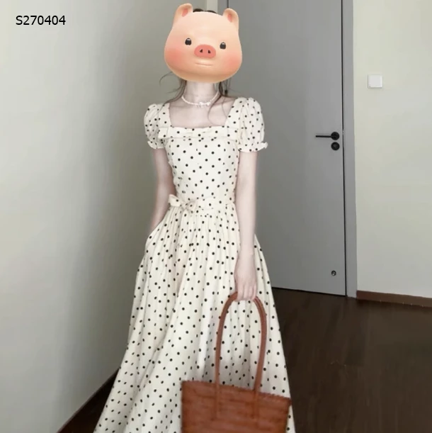 VÁY CHẤM BI DÁNG DÀI 395K