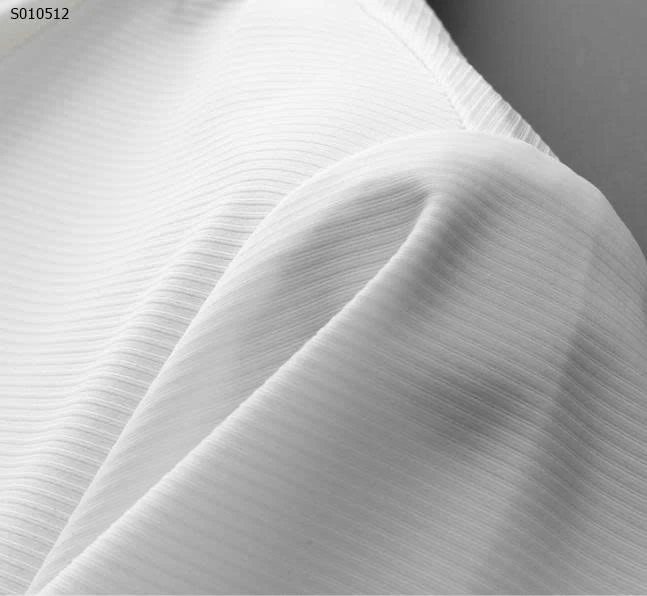 Áo thun Polo tay ngắn không đường may -giá 249,000