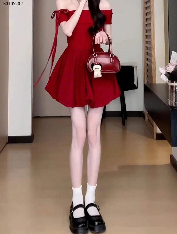 Váy bí ngắn trễ vai một bên vai phong cách Hepburn cho nữ - 410,000