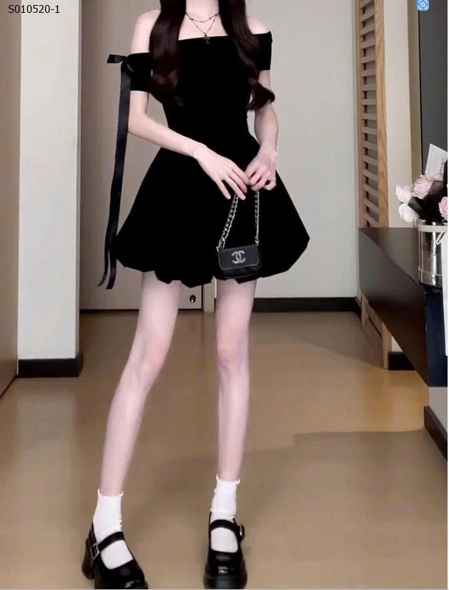 Váy bí ngắn trễ vai một bên vai phong cách Hepburn cho nữ - 410,000