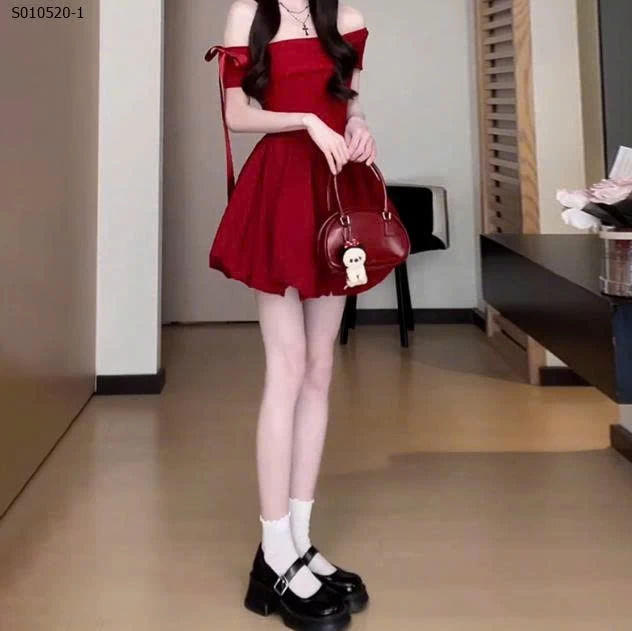 Váy bí ngắn trễ vai một bên vai phong cách Hepburn cho nữ - 410,000