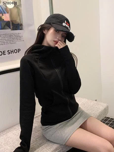 Áo khoác thể thao nữ len kiểu cardigan - 279,000